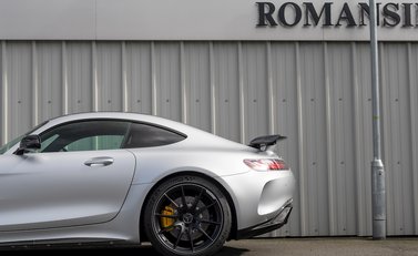 Mercedes-Benz AMG GT R GT R Premium 36