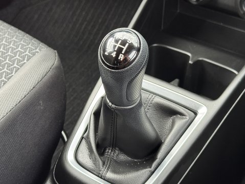Suzuki Swift 1.2 Dualjet 83 12V Hybrid SZ-L 5dr 27
