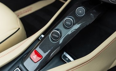 Ferrari California T HANDLING SPECIALE 29