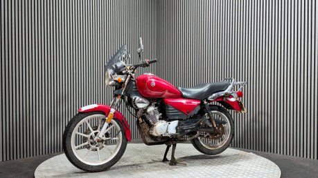 Yamaha YBR125 Custom 2009 HIGH MILES BREAKER PROJECT PARTS BIKE 125CC LEARNER 6