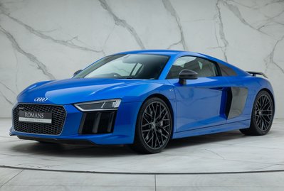 Audi R8 V10 PLUS 