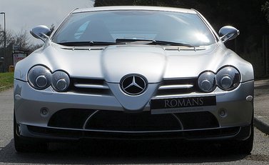 Mercedes-Benz SLR McLaren 722 2