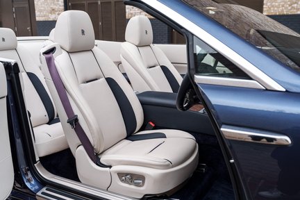 Rolls-Royce Dawn 25