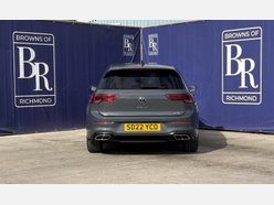 Volkswagen Golf 1.5 eTSI MHEV R-Line Hatchback 5dr Petrol Hybrid DSG Euro 6 (s/s) (150 ps) 6