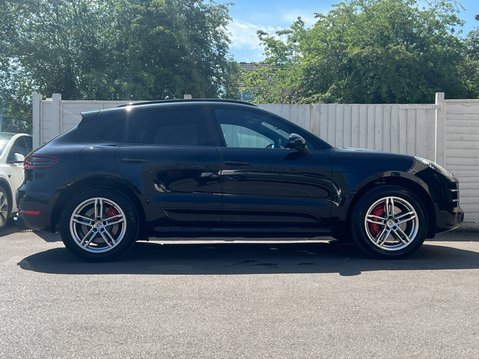 Porsche Macan 3.6T V6 Turbo SUV 5dr Petrol PDK 4WD Euro 6 (s/s) (400 ps) 9