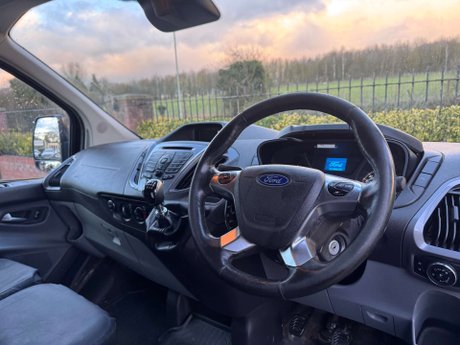 Ford Transit Custom 2.0 Transit Custom 270 Limited 18