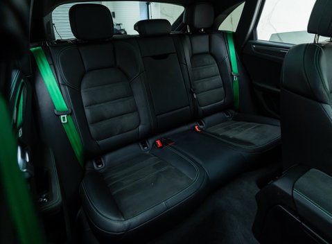 Porsche Macan GTS 18