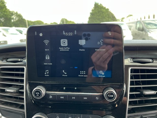 Ford Transit Custom SWB L1H1 Low Roof Limited 300 Air Con Alloys Sensors EURO 6 NO VAT 38