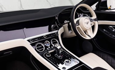 Bentley Continental GT V8 12