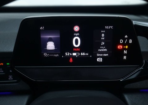Volkswagen ID.3 Pro 58kWh Hatchback 5dr Electric Auto (204 ps) 19