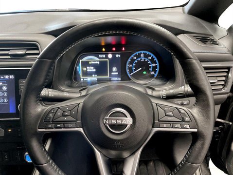 Nissan LEAF 39kWh N-Connecta Hatchback 5dr Electric Auto (150 ps) Cruise Control 13