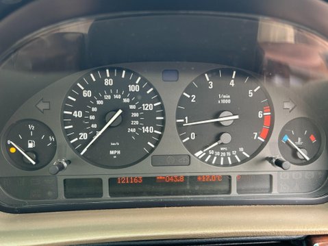 BMW 7 Series 4.4 740i 4dr 37