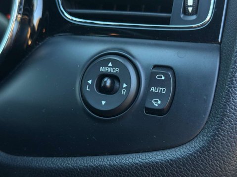 Kia Ceed 1.6 T-GDi GT Tech Euro 5 5dr 77