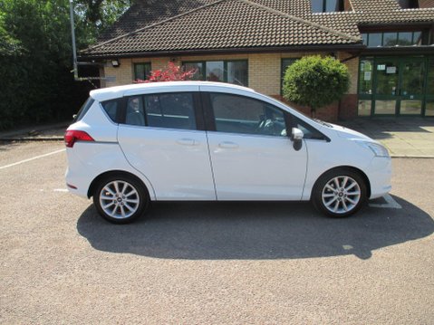 Ford B-Max 1.0T EcoBoost Titanium Navigator Euro 6 5dr 6