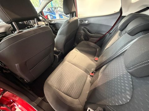 Ford Fiesta 1.0T EcoBoost Zetec Euro 6 (s/s) 5dr 27