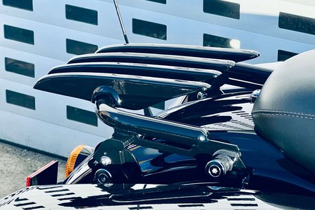 Harley-Davidson Street Glide Street Glide Special 1868 11