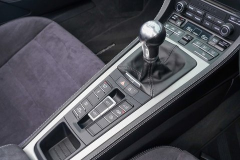 Porsche 718 SPYDER 15