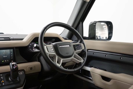 Land Rover Defender 3.0 Defender XS Edition D MHEV A 4WD 5dr 24