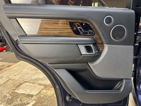 Land Rover Range Rover 3.0 Range Rover Vogue SE SDV6 Auto 4WD 5dr 79