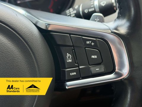 Jaguar XE 2.0 XE R-Sport D Auto 4dr 52