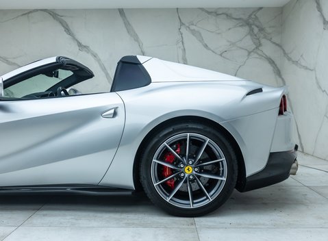 Ferrari 812 GTS 31