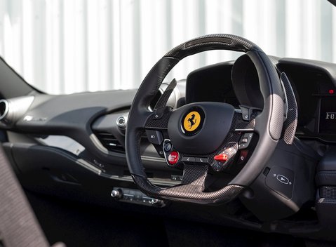 Ferrari F8 Tributo 11