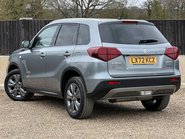 Suzuki Vitara SZ-T MHEV 2