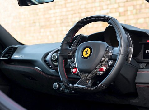 Ferrari 488 GTB 11