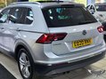 Volkswagen Tiguan 2.0 TDI SEL DSG Euro 6 (s/s) 5dr 46