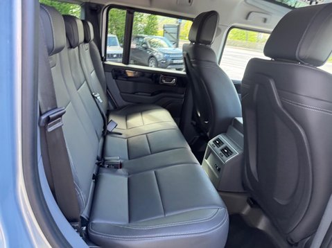 Ineos Grenadier FIELDMASTER EDITION 34