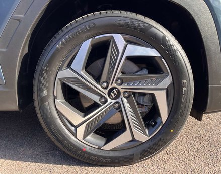 Hyundai TUCSON 1.6 Tucson Ultimate TGDi HEV Auto 5dr 15