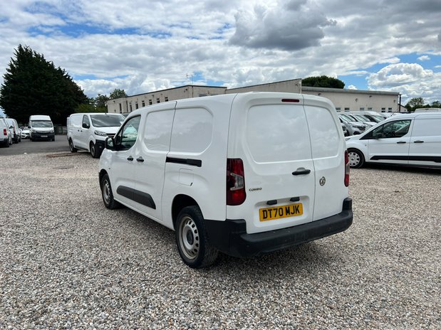 Vauxhall Combo LWB L2H1 Low Roof Air Con EURO 6 NO VAT 8