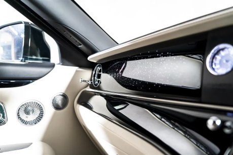 Rolls-Royce Ghost V12. FULL PPF. STARLIGHT. H, C & M SEATS. REAR ENTERTAINMENT. HUD. 58