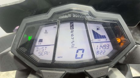 Yamaha MT-125 MT 125 2015 11K VERY CLEAN MOT SERVICED 15BHP 125CC NAKED 38