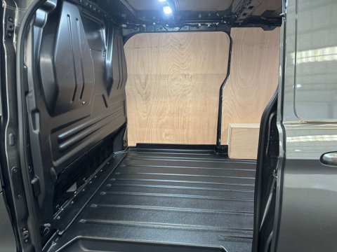 Ford Transit Custom 2.0 Transit Custom 300 SWB Limited EcoBlue 25