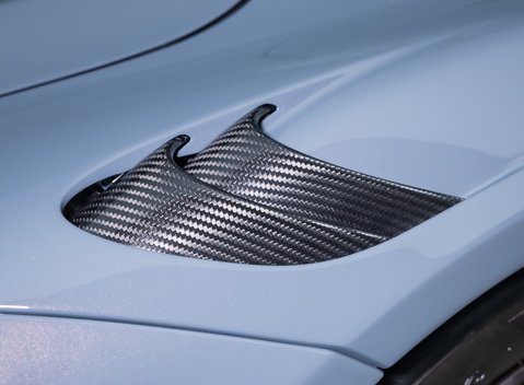 McLaren 765LT Spider 40