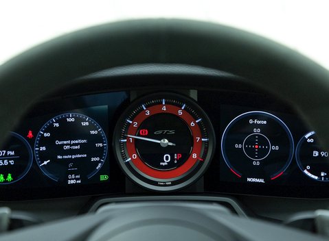 Porsche 911 (992) Carrera GTS 16