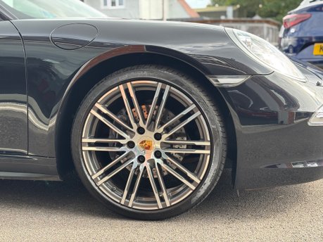 Porsche 911 3.4 991 Carrera 4 Black Edition Coupe 2dr Petrol PDK 4WD Euro 6 (350ps) 18