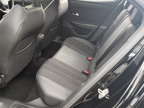 Vauxhall Mokka 1.2 Turbo GS Line 5dr 34