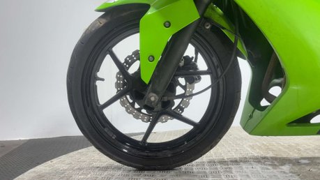 Kawasaki Ninja 2011 29K RUNNING PROJECT BIKE SPARES OR REPAIR 250CC SPORT 13