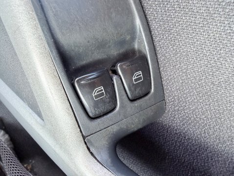 Smart Fortwo Coupe 1.0 PASSION MHD 17