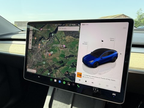 Tesla Model Y (Dual Motor) Long Range SUV 5dr Electric Auto 4WDE (384 bhp) 29