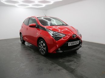 Toyota Aygo 1.0 VVT-i x-plore x-shift Euro 6 5dr