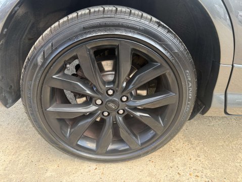 Ford Kuga 1.5 Kuga ST-Line X 4x4 Auto 4WD 5dr 55