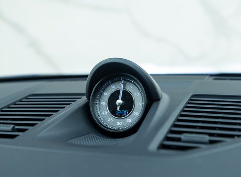 Porsche 911 Turbo S (992) 19