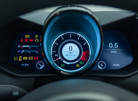 Aston Martin V8 Vantage 14