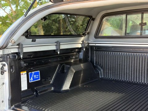 Ford Ranger 3.2 Ranger Limited Edition 4x4 Double Cab TDCi 4WD 5dr 16
