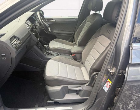 Volkswagen Tiguan 2.0 Tiguan R-Line Tech TDI Semi-Auto 5dr 15