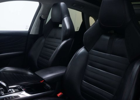 MG HS 1.5 MG HS Exclusive Semi-Auto 5dr 47