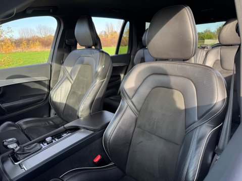 Volvo XC90 2.0 D5 PowerPulse R-Design Auto 4WD Euro 6 (s/s) 5dr 55